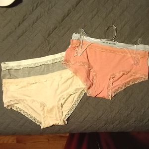 Laura Ashley Panty Set